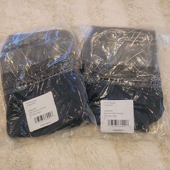 Free People Raw High Rise Jegging size 27 in deep indigo - Picture 7 of 7